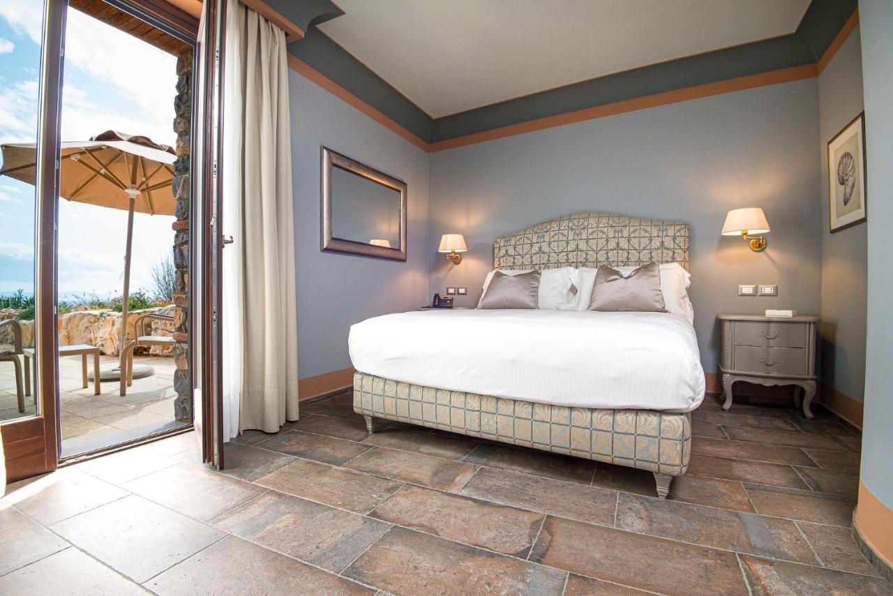 Castello Bonaria Wine & Spa Resort Campiglia Marittima Exterior photo